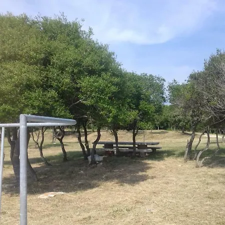 Peroj 100 C Apartment Peroj