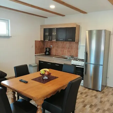 Apartamento 100 C