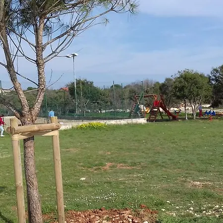 Peroj 100 C Apartment Peroj