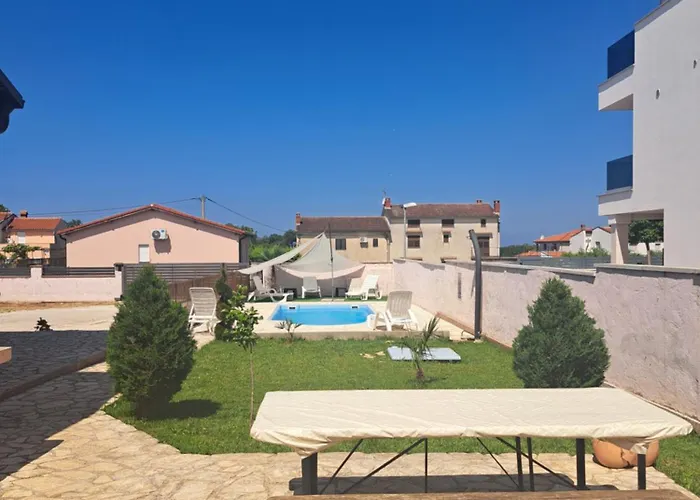 Apartmán 100 C Peroj