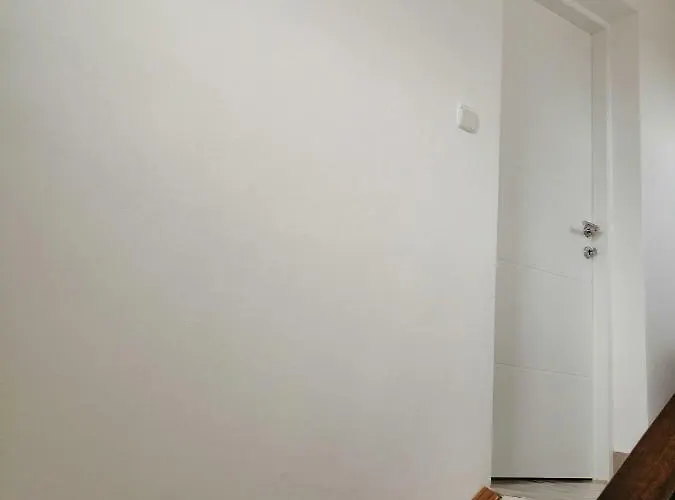 100 C Appartement *
